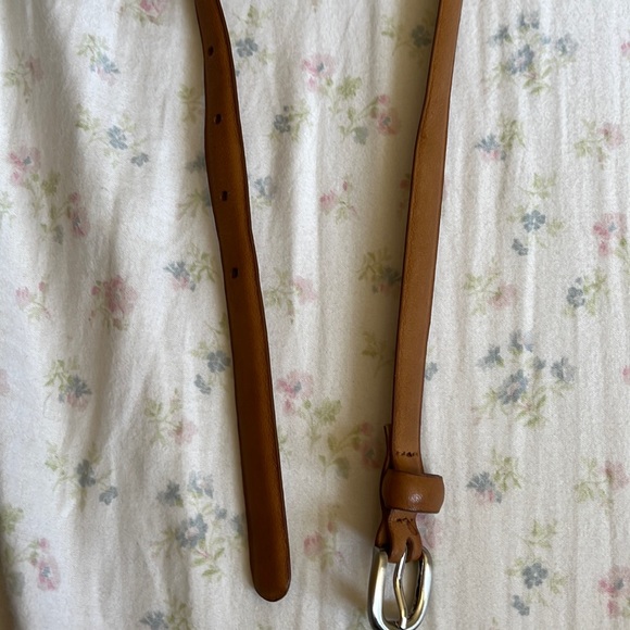 Vintage Wilfred Genuine Leather Brown Belt SMALL - Picture 2 of 6